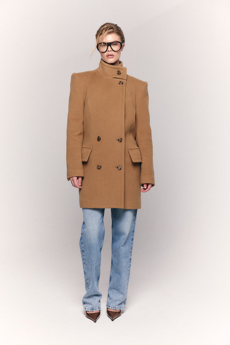 DOUBLE BREASTED JACKET IN TAN
